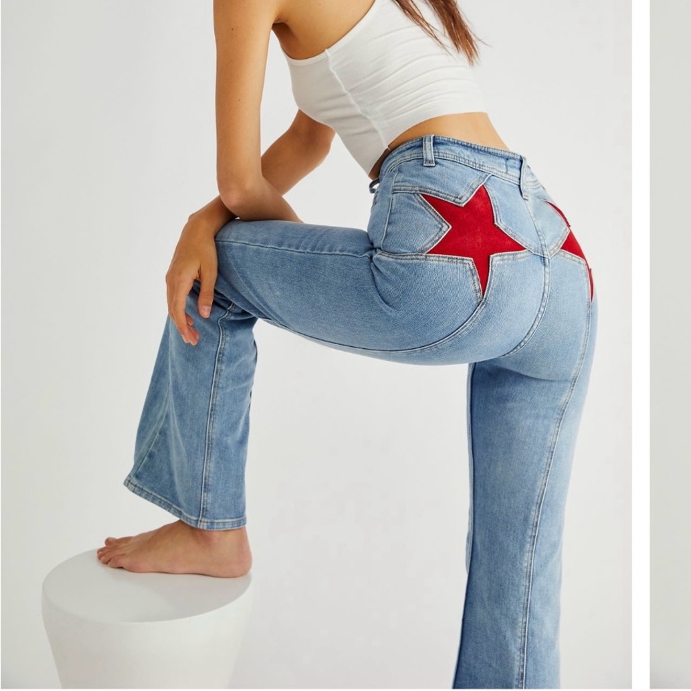 We the Free firecracker Flare Jeans - Like New!!!